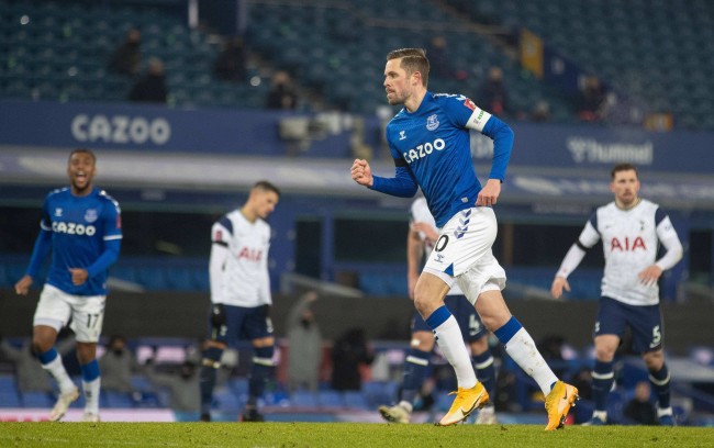 的近4次交 的近4次交