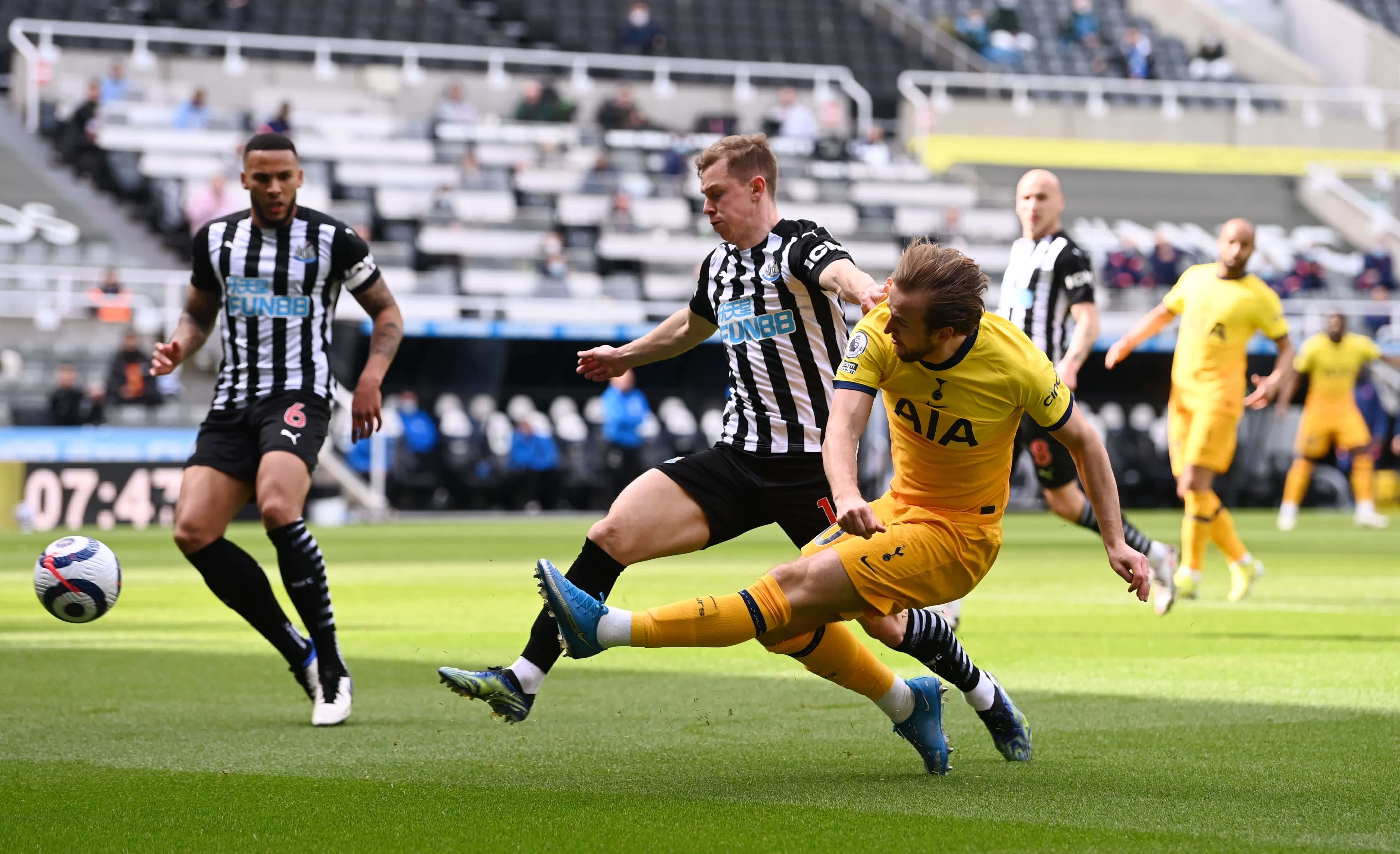 将虚拟与现 将虚拟与现